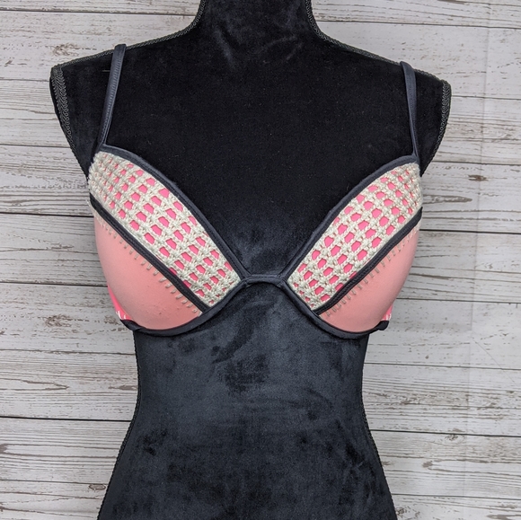 victoria’s secret • push up bikini swim top - Picture 4 of 8